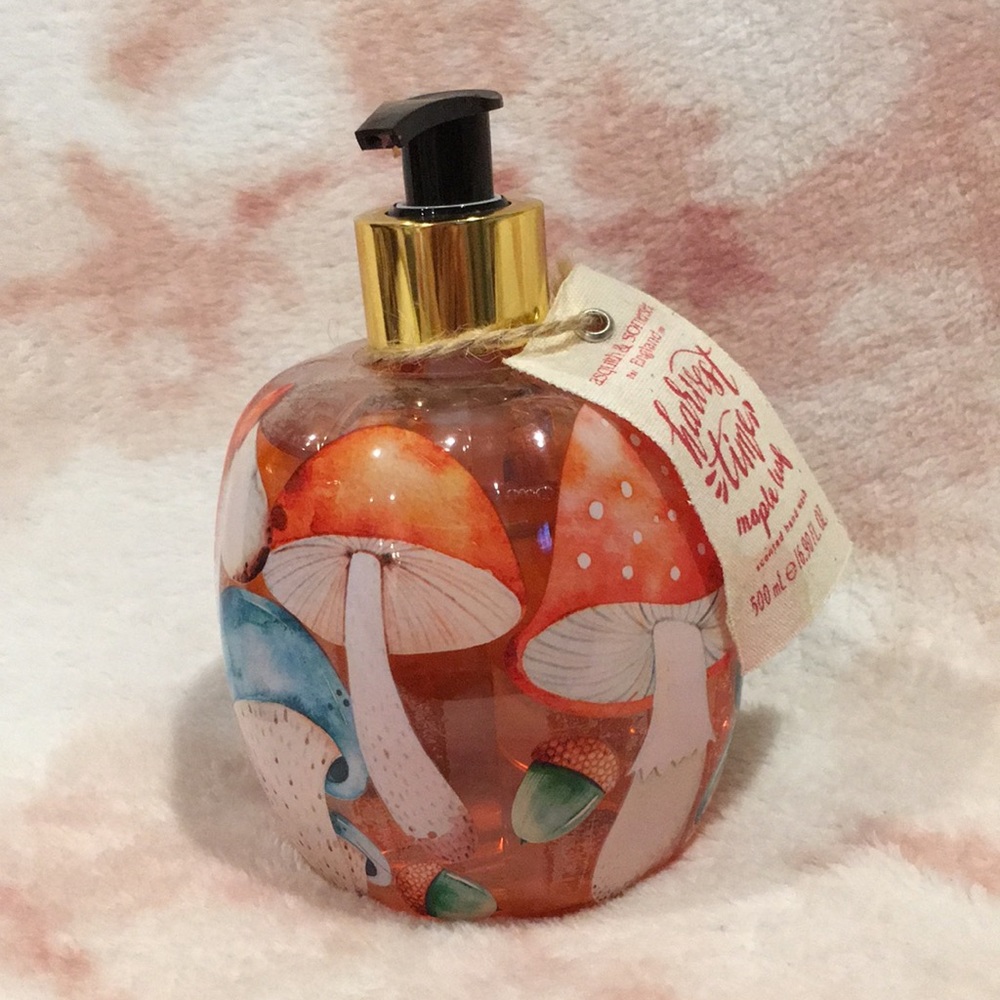 Asquith & Somerset Wild Mushroom Harvest Time Maple Leaf Scented Hand Soap NWT